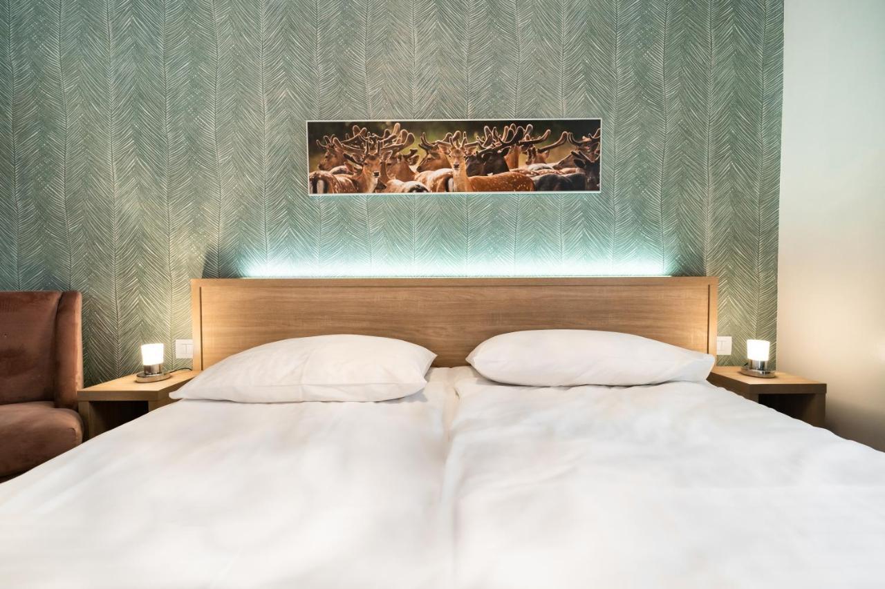 Tifani Luxury Rooms Split Exterior photo