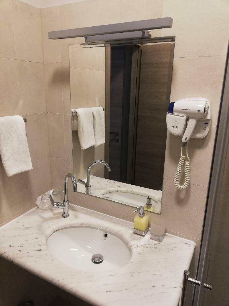 Tifani Luxury Rooms Split Exterior photo